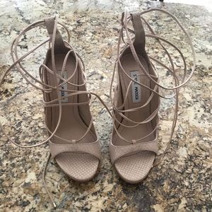 Steve Madden Nude Lester Peep Toe Tie Up Heels